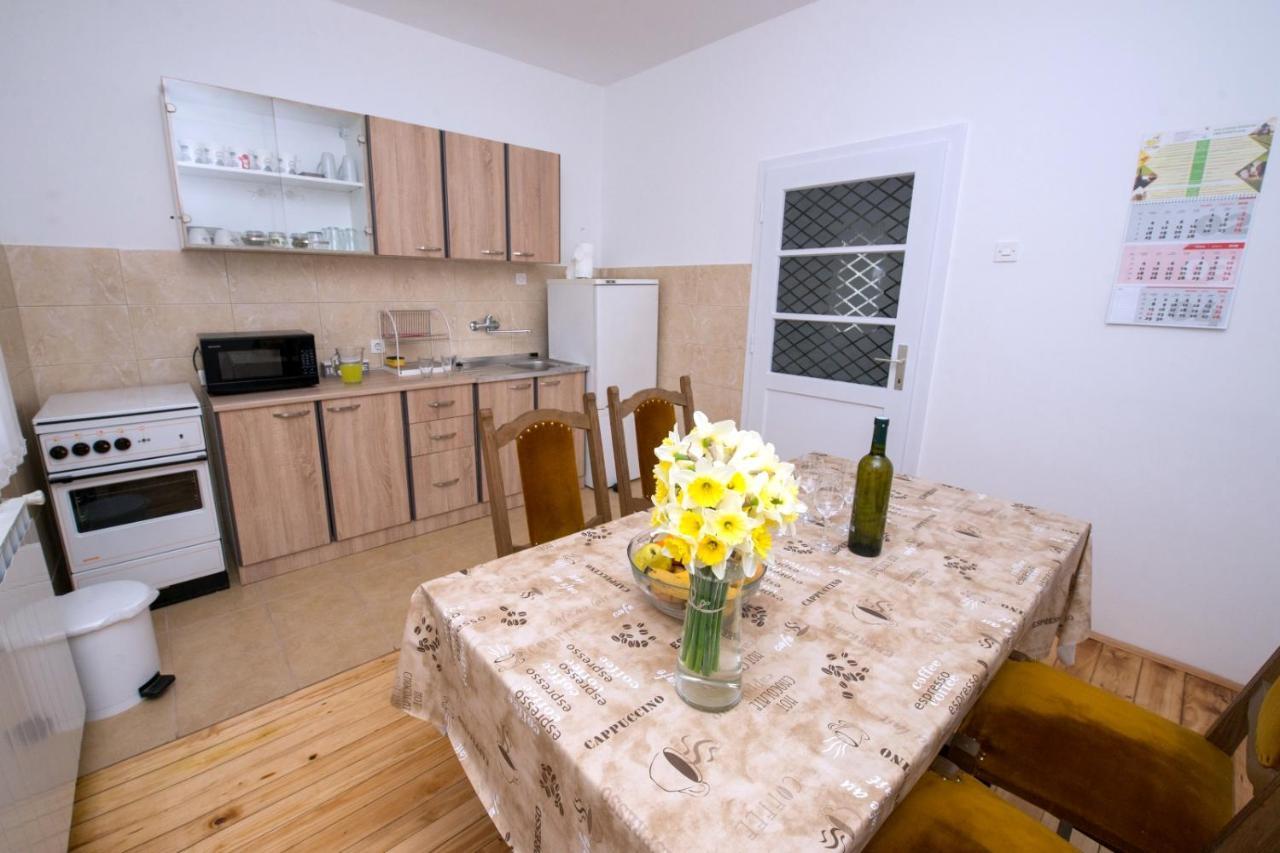 Ferienwohnung House Of Tea Bjelovar Exterior foto